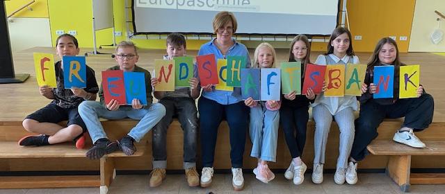 Die EKS erhält Förderung durch den Kiwanis Club Bad Schwartau